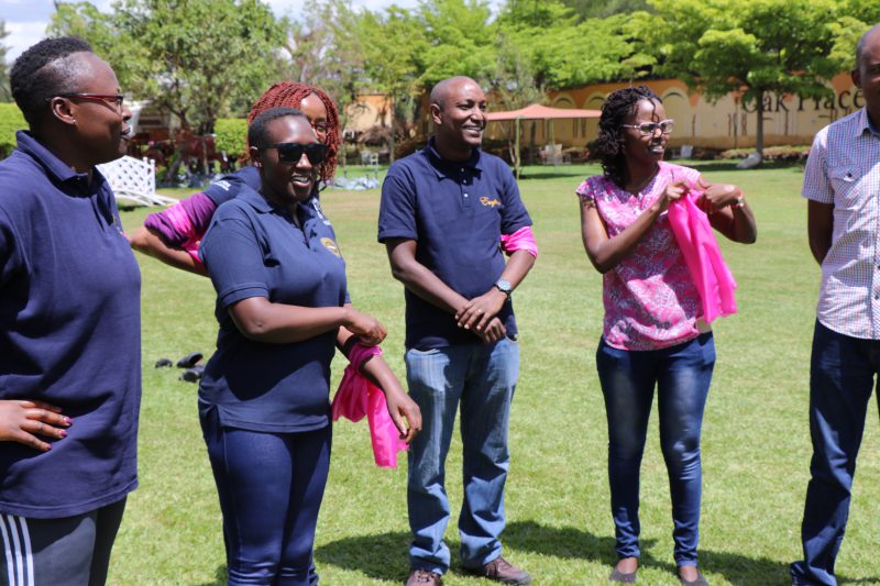 A group session at the alumni team bonding function